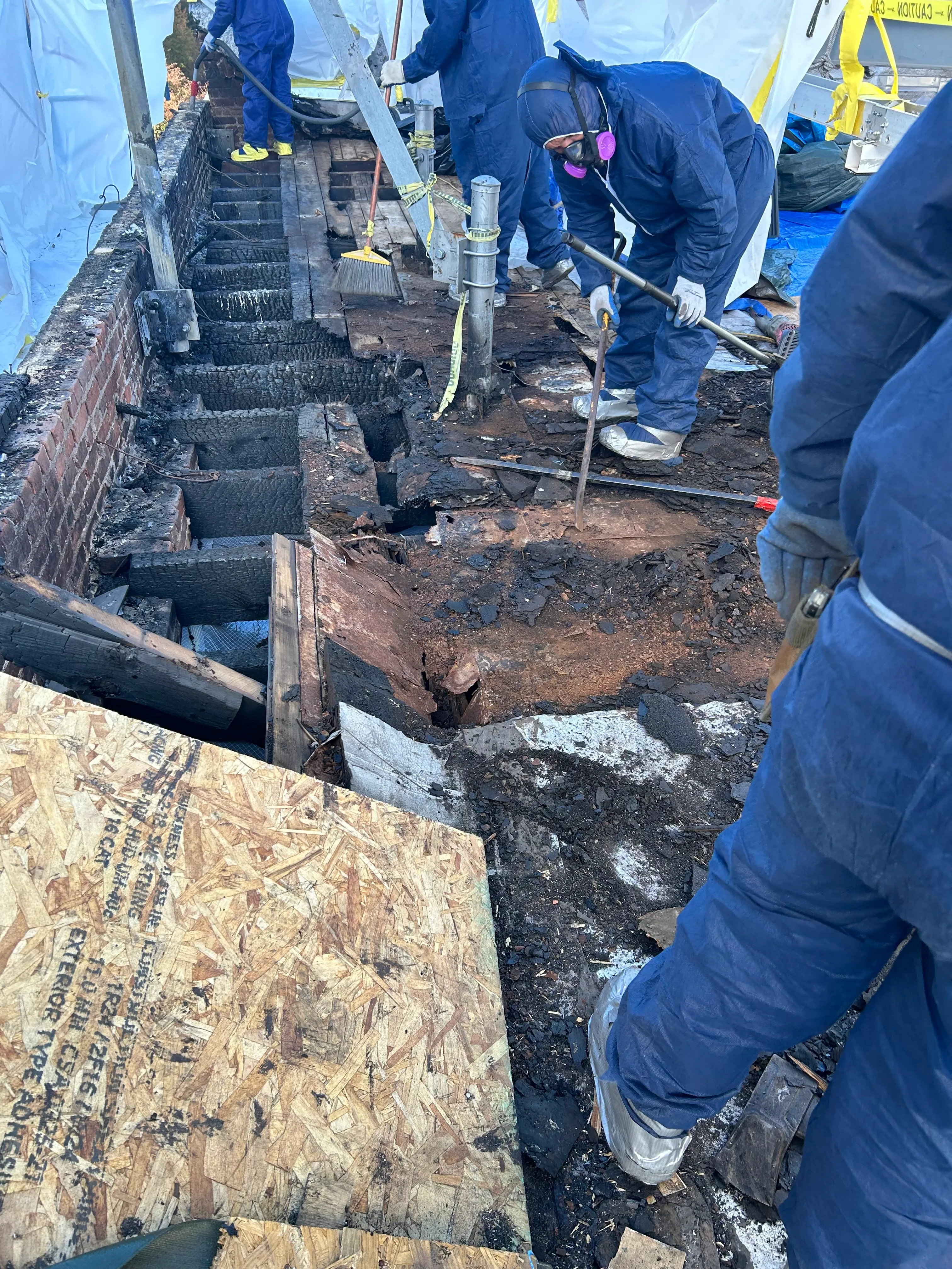 Roof asbestos removal