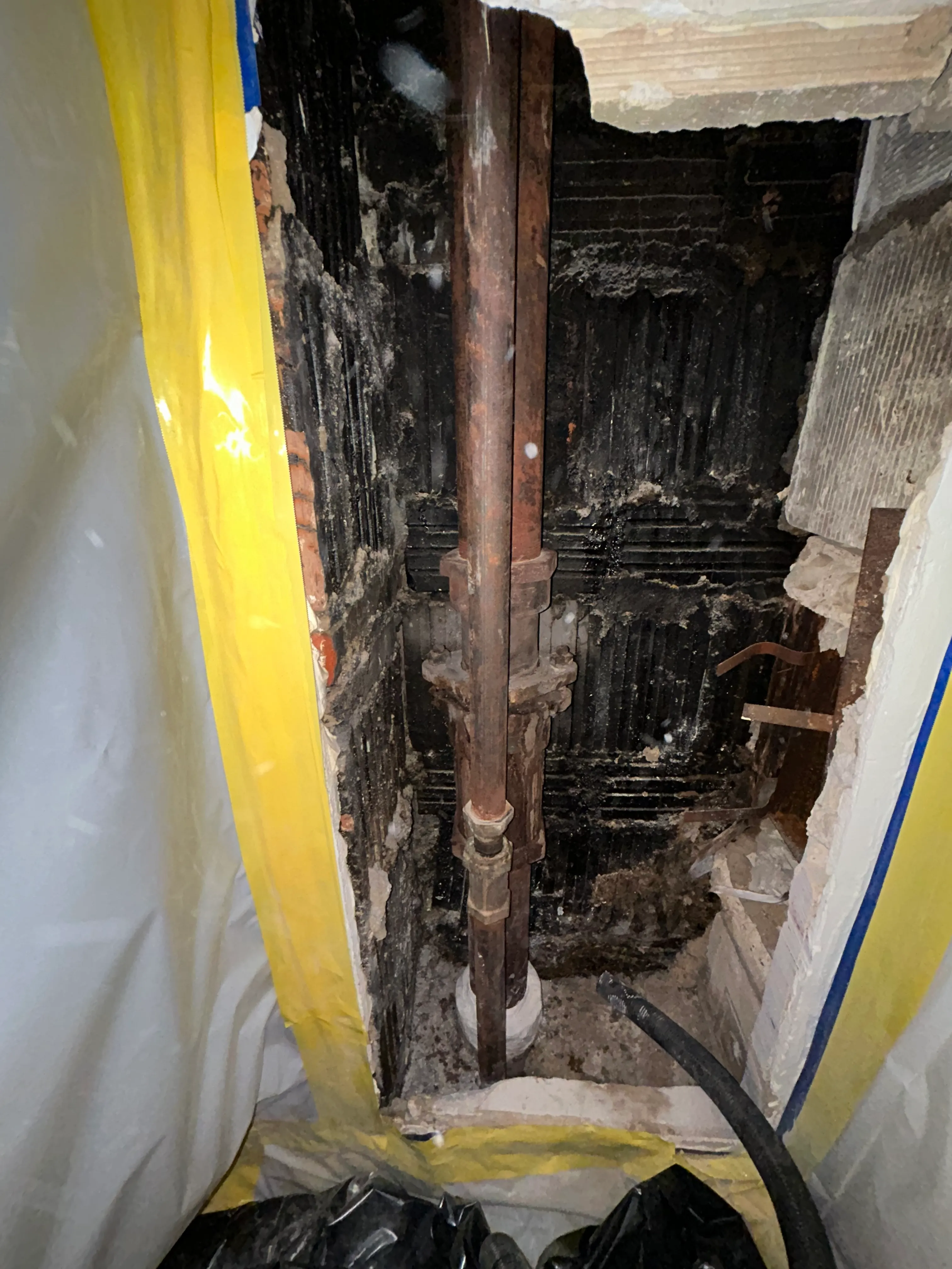 Pipe asbestos removal